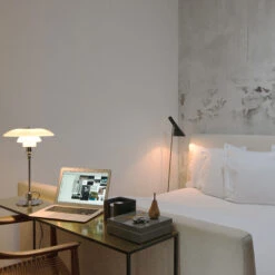 Louis Poulsen AJ Vloerlamp -Verlichtingswinkel 39500 02 07 8ccb55958a