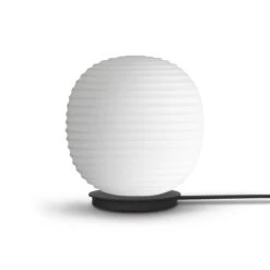 New Works Lantern Globe Tafellamp Small -Verlichtingswinkel 501513 01 1 ProductImageMain b91c21a550