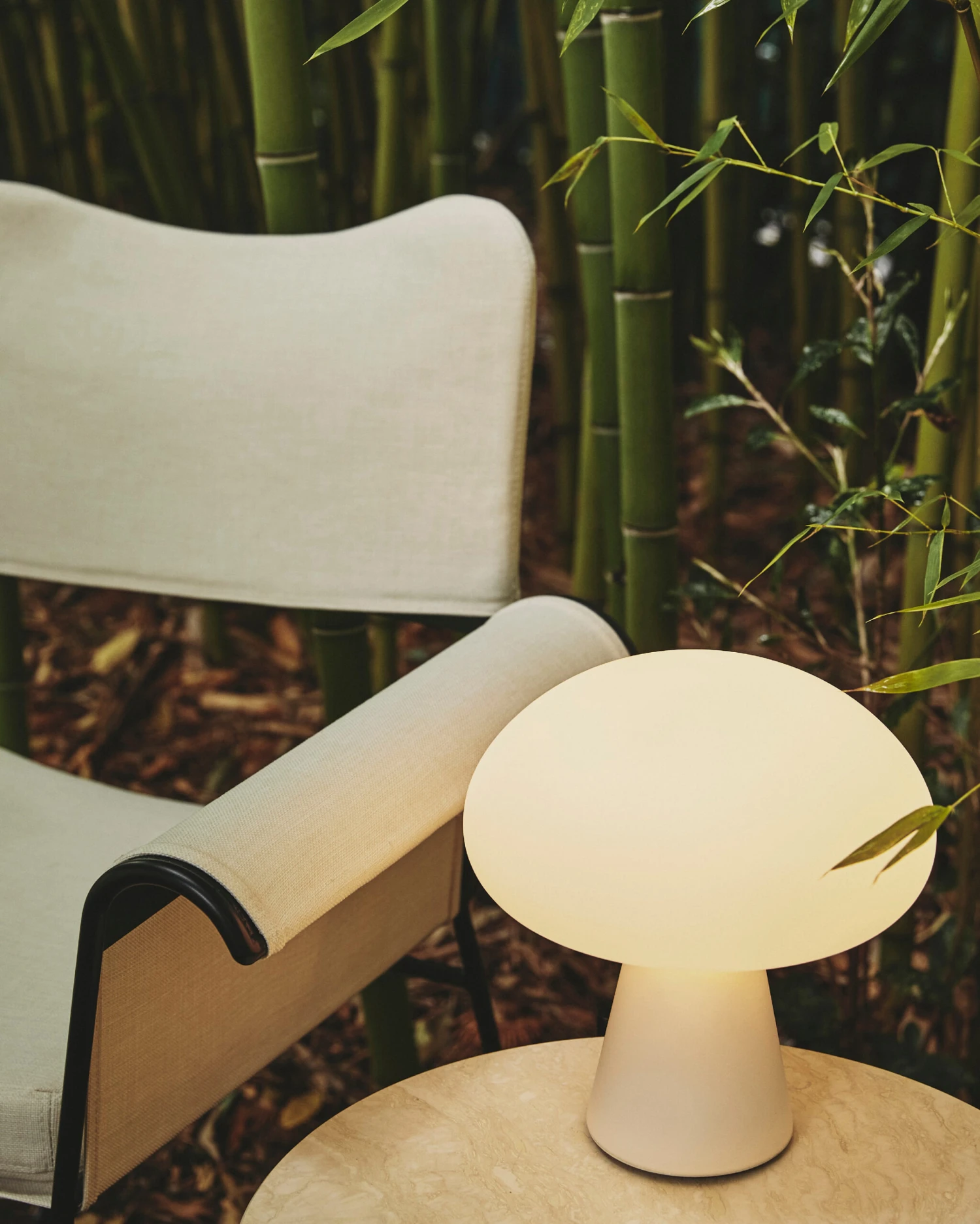 Gubi Obello Tafellamp 12 Gubi Obello Tafellamp - Afbeelding 10