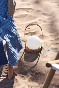 Menu Carrie Lamp Limited Edition -Verlichtingswinkel 515276 01 5 EnvironmentImage 67aaa6aef7