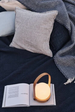 Menu Carrie Lamp Limited Edition -Verlichtingswinkel 515276 01 9 EnvironmentImage fa6ada68dc