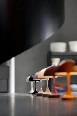 Louis Poulsen Panthella Portable Tafellamp V2 -Verlichtingswinkel 580785 01 70 ProductImageCollection 1d98a95270