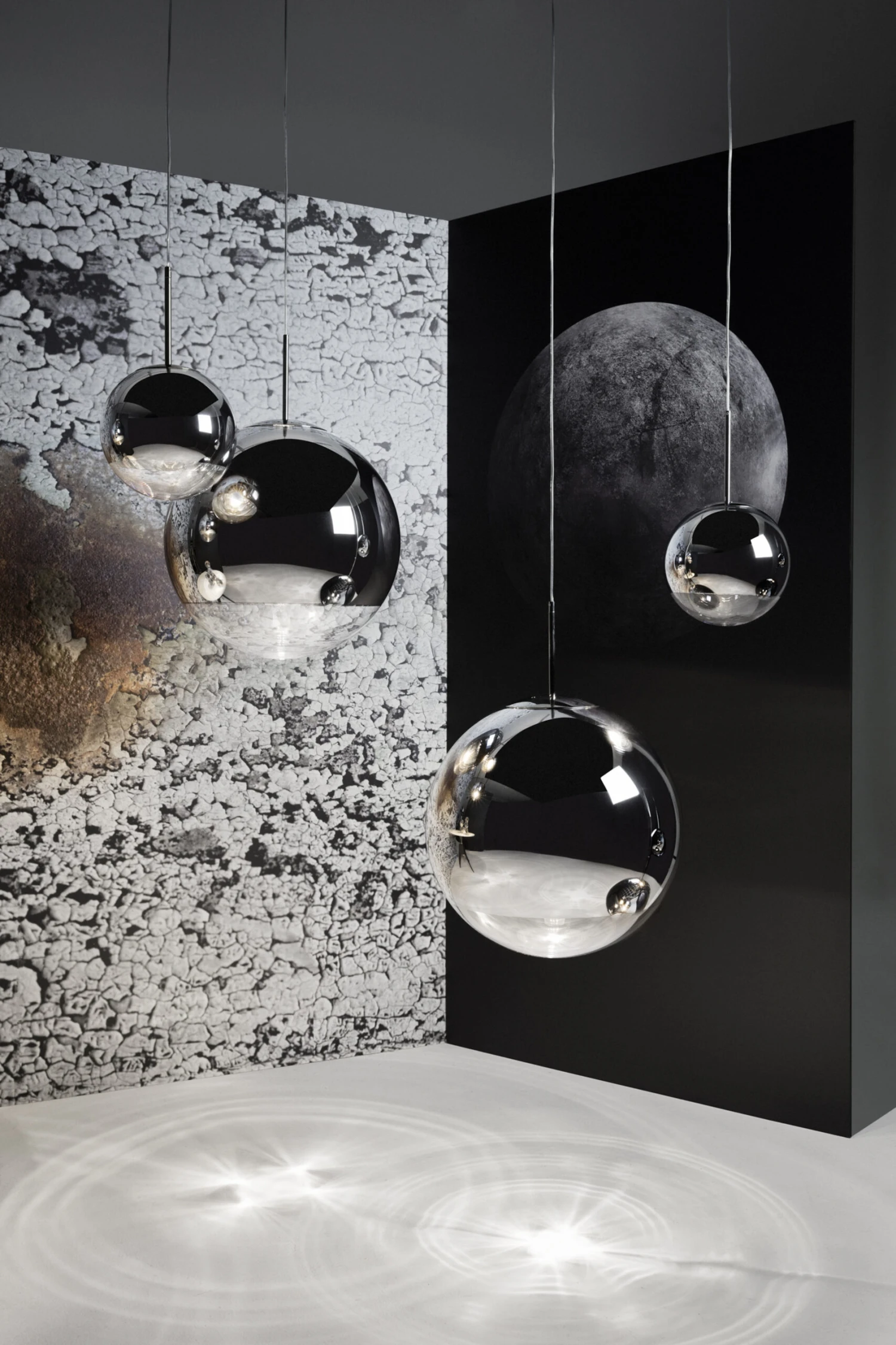 Tom Dixon Mirror Ball Hanglamp LED Ø25 Cm 4 Tom Dixon Mirror Ball Hanglamp LED Ø25 Cm - Afbeelding 2