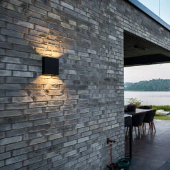 Compact W1 Up/Down Muurlamp -Verlichtingswinkel Compact Updown W1 vagglampa black miljo 39394fbf0e