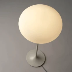 Gubi Stemlite Tafellamp -Verlichtingswinkel Stemlite TableLamp H70 PebbleGray detail on d40353acbf